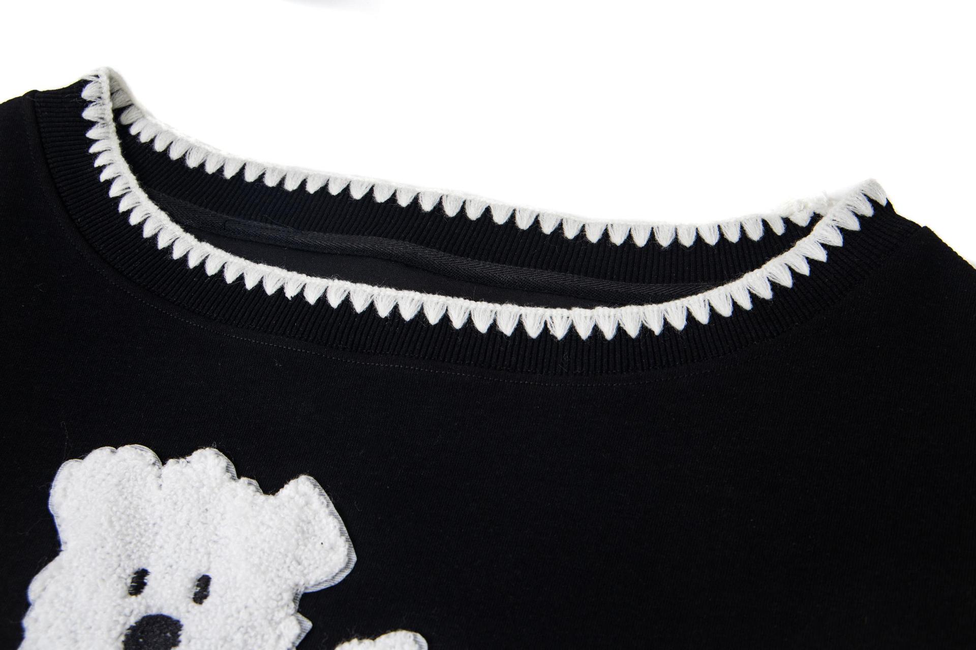 Asymmetric Cut Cotton Puppy Motif Hoodie