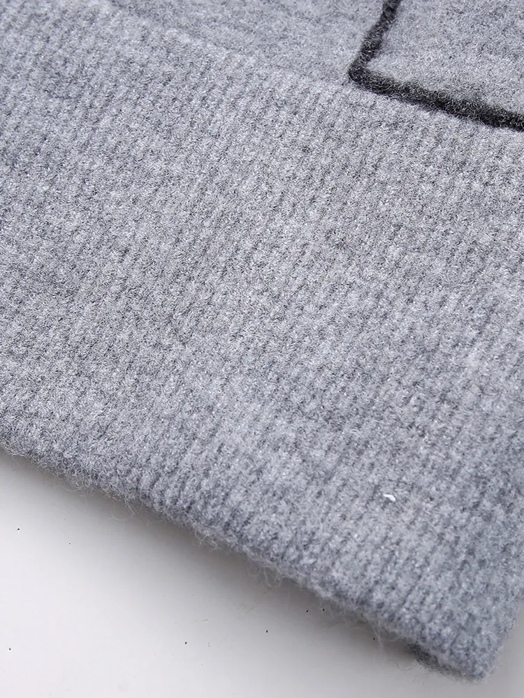 Ladies Geometric Slouchy Knit Mock Neck Pullover
