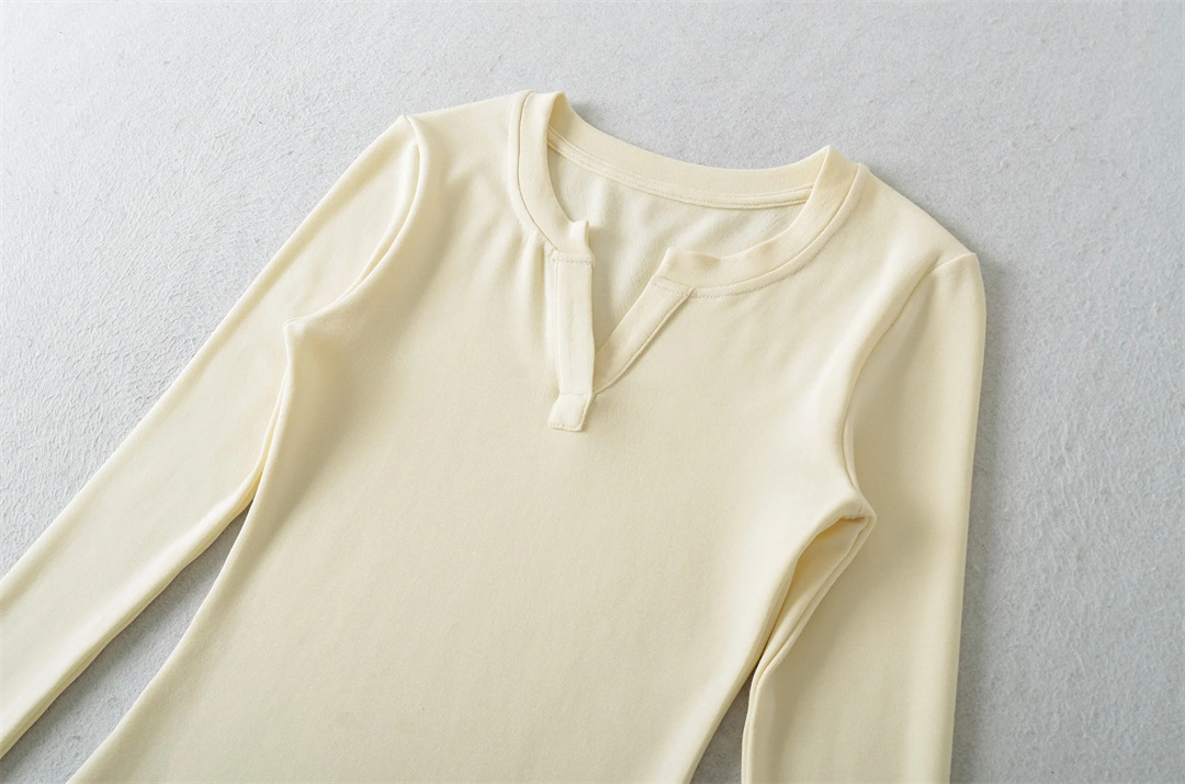 Private Lady Slim Fit Plunge Plain Wrist-Length Tee