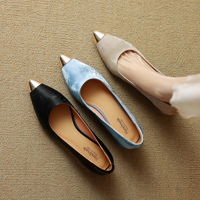 Cowhide Ladies Stiletto Shoes Single Tone Polished