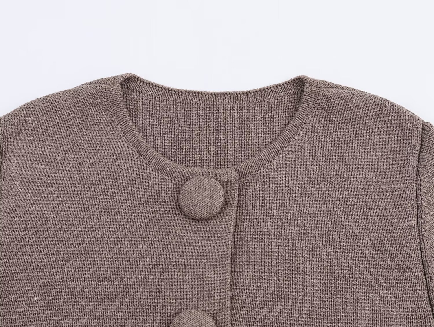 Ladies Plain Polyester Clasp Sweater