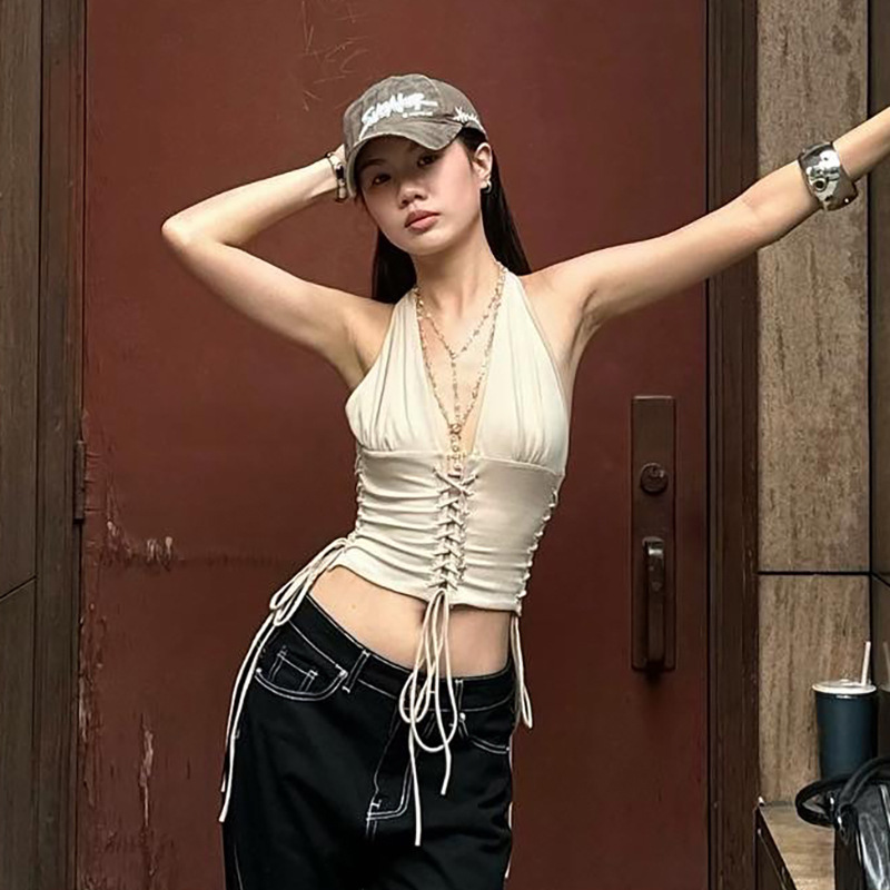 Deep V-belt vest hanging neck slim fit versatile top for women
