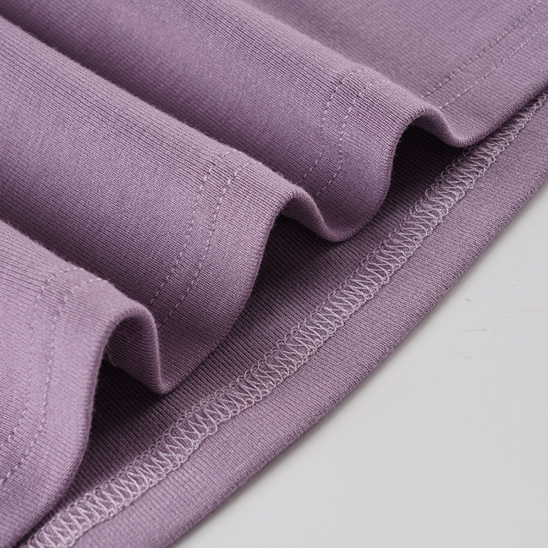 Fitted Wrist-Length Turtleneck Knitted Tee