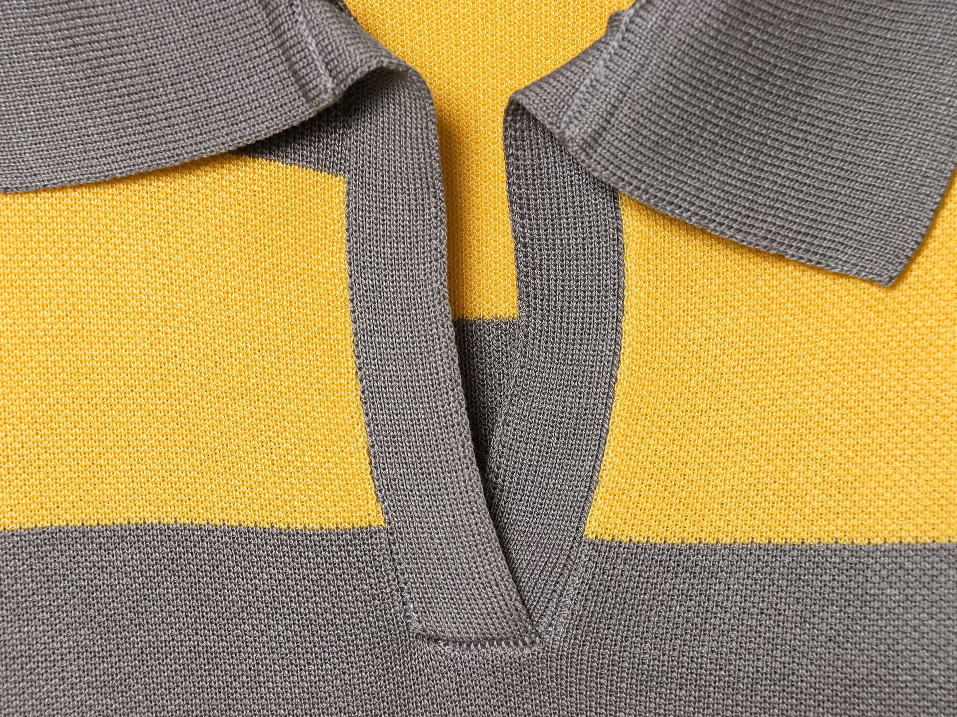 Striped knitted polo shirt