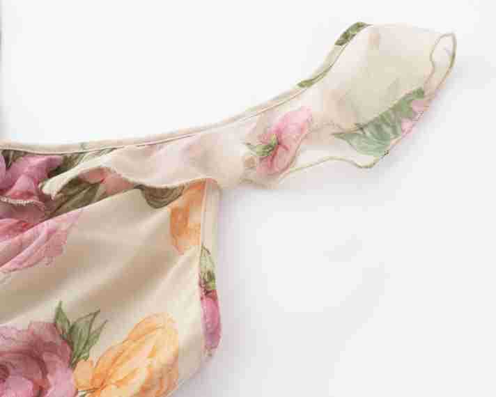 V-neck Tie Waist Slim Mesh Splicing Flounce Sleeve Dress
