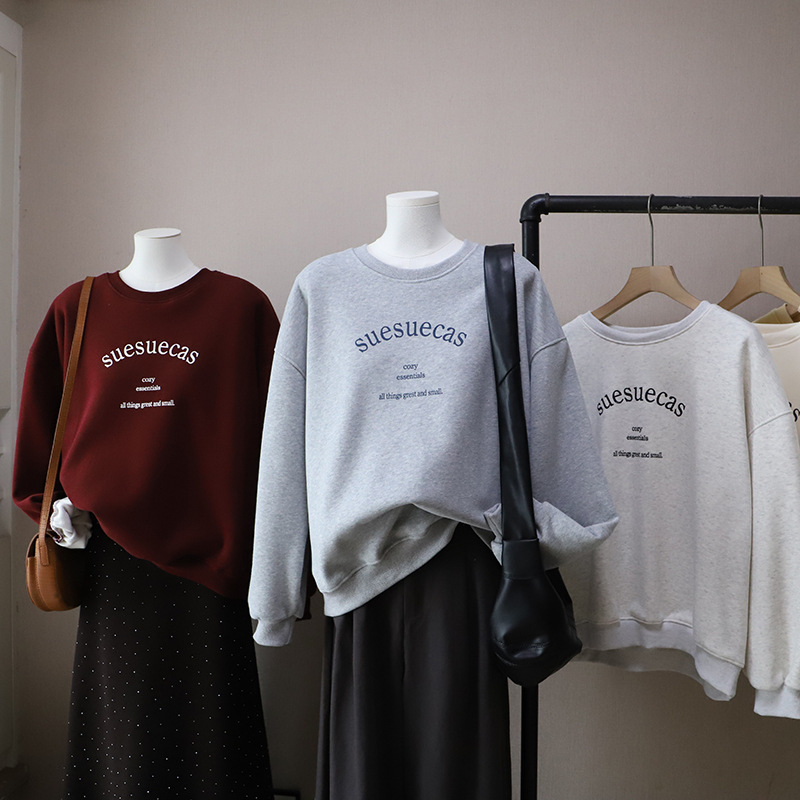 Casual Loose Fleece Lined Hoodie with Letter Print Round Neck Style Women's Sweatshirt