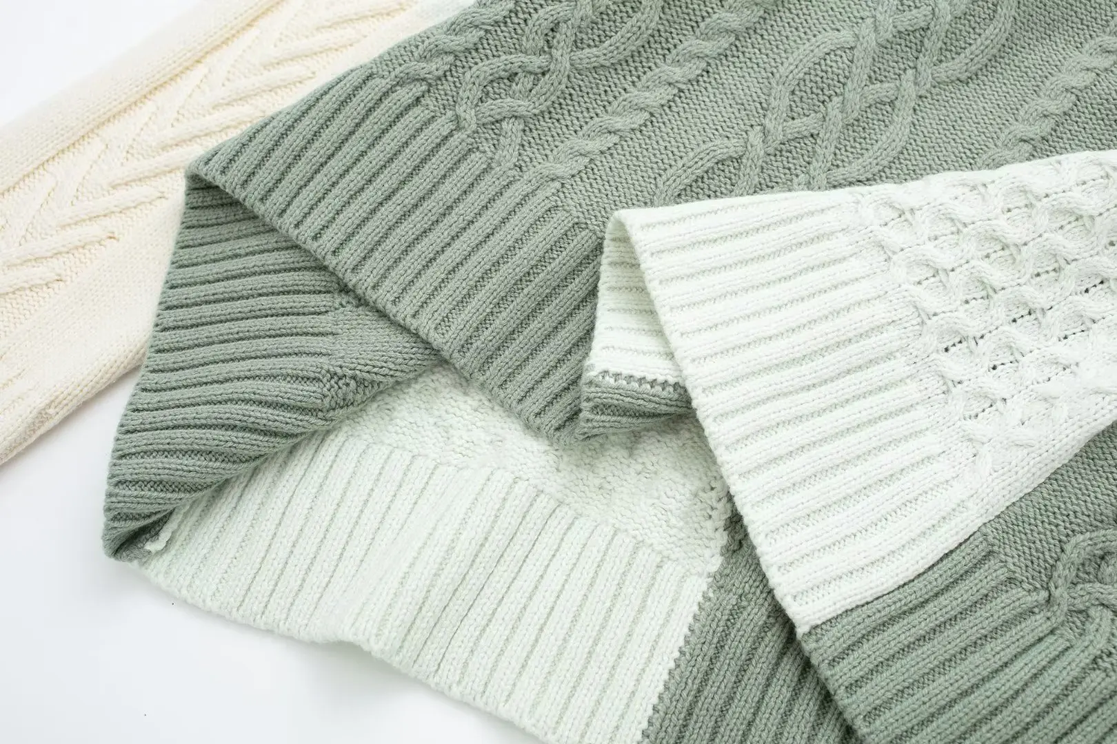Ladies Relaxed Fit Dacron Contrast Panel Sweater