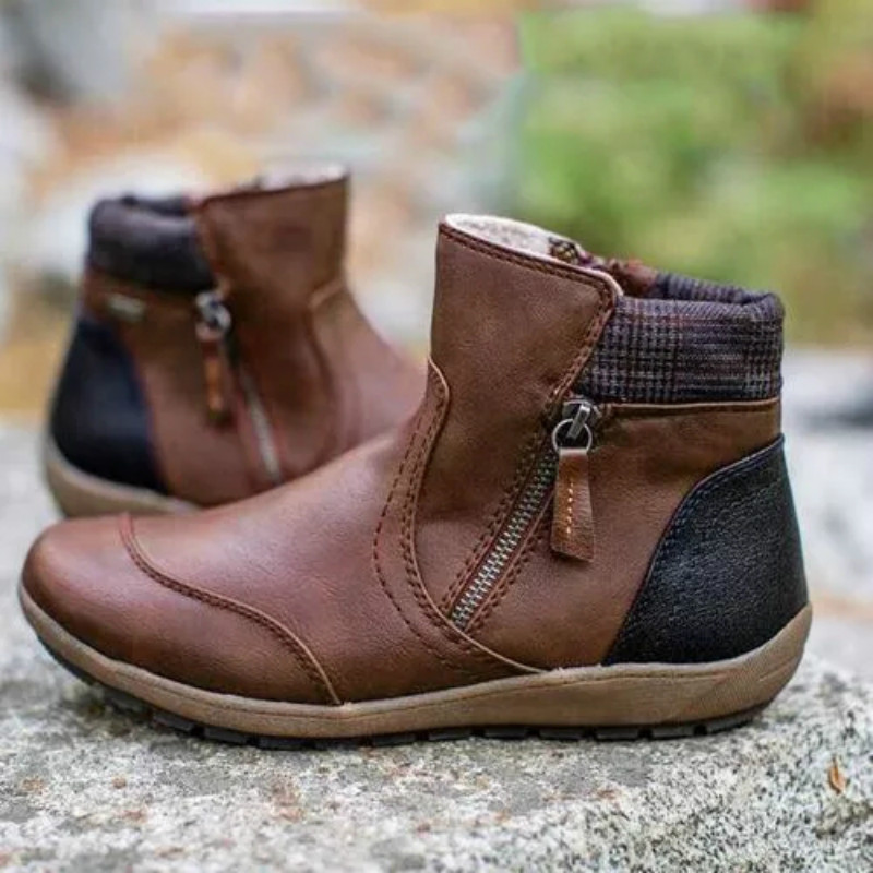 New Short Boots Winter Fashion Leather Panel Flat Bottom Zipper Martin Boots Large Women's Shoes