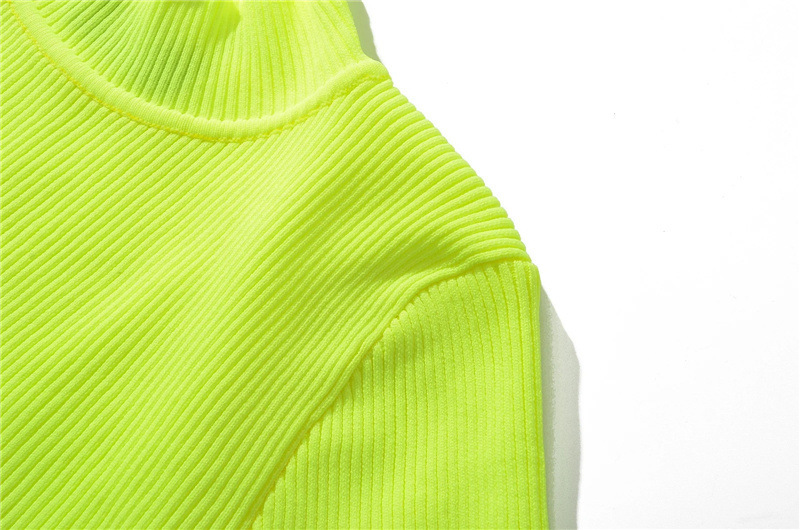 Hollow out short sleeved knitted sweater