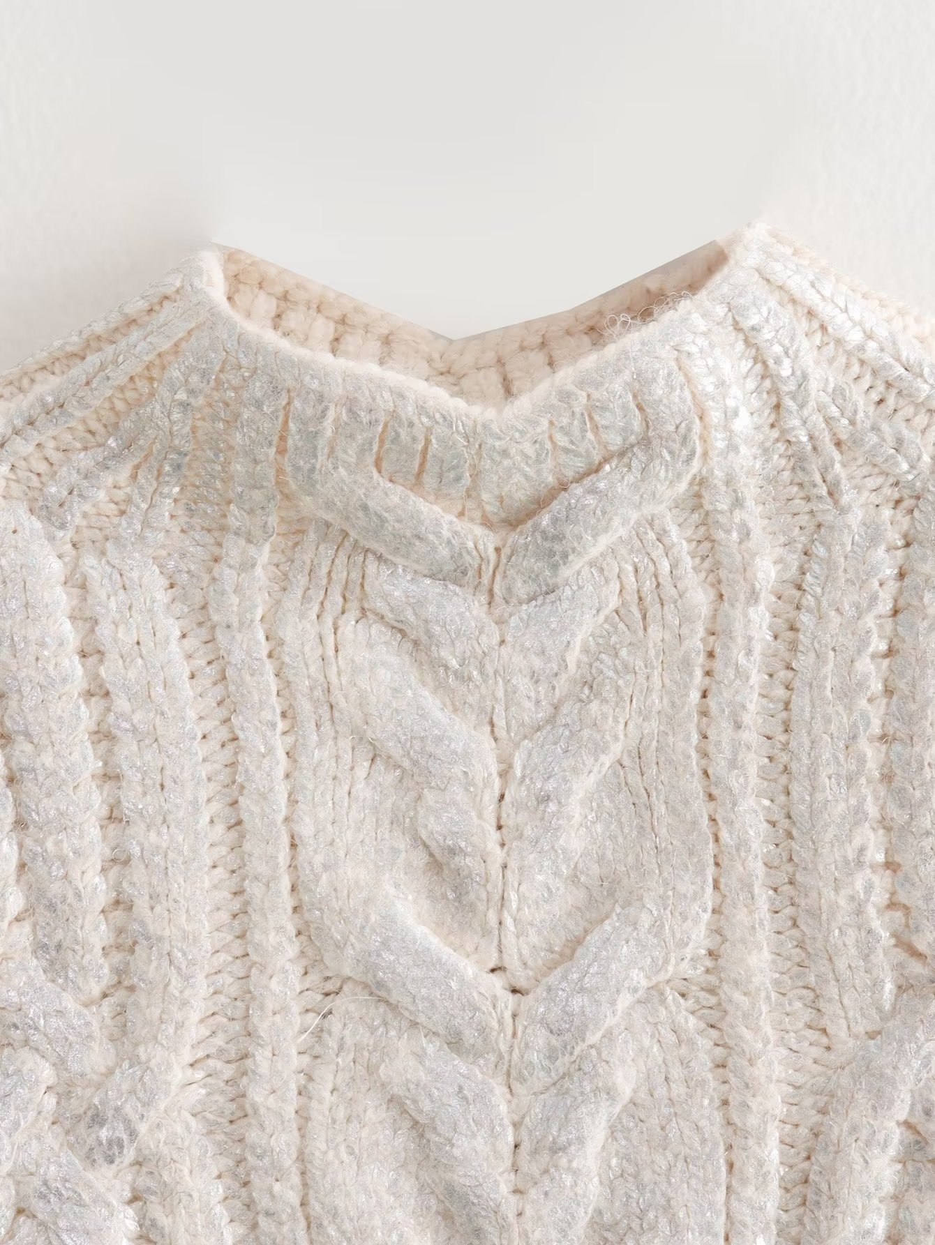 Ladies Tank Glossy Multi-Strand Sweater