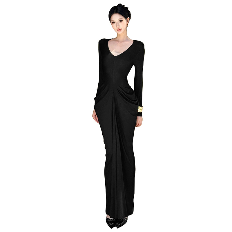 Crinkled Plunging Fitted Plain Full-Sleeve Maxi Dress