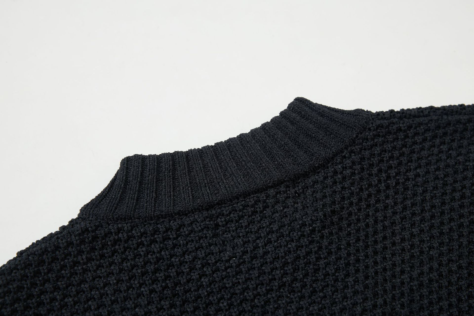 Relaxed Zipper Front Sweater Vest