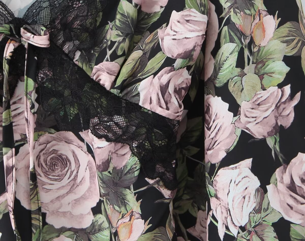 Full Sleeve Plunging Graphic Top