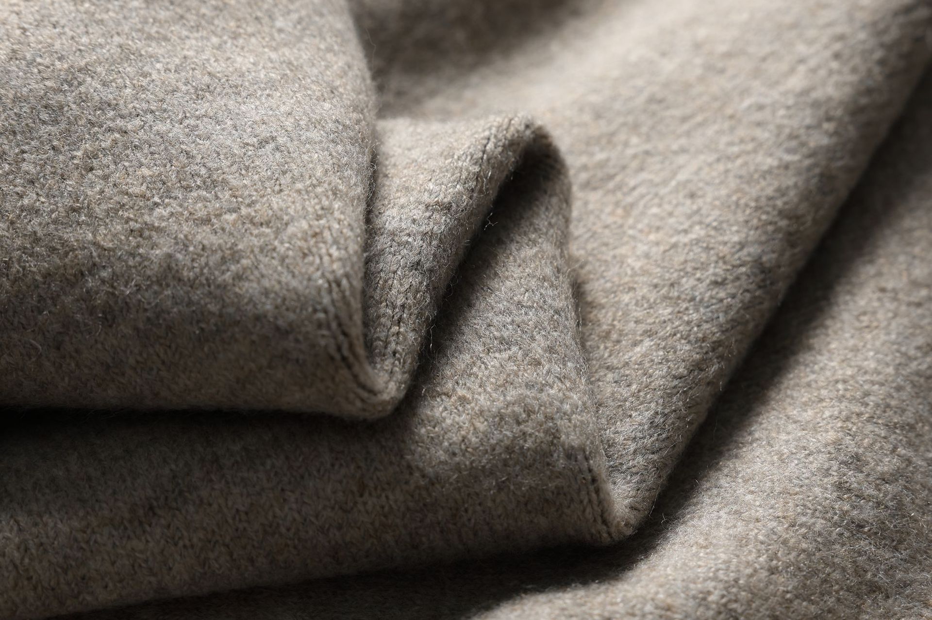 Turtleneck Polyester Blend Sweater For Men