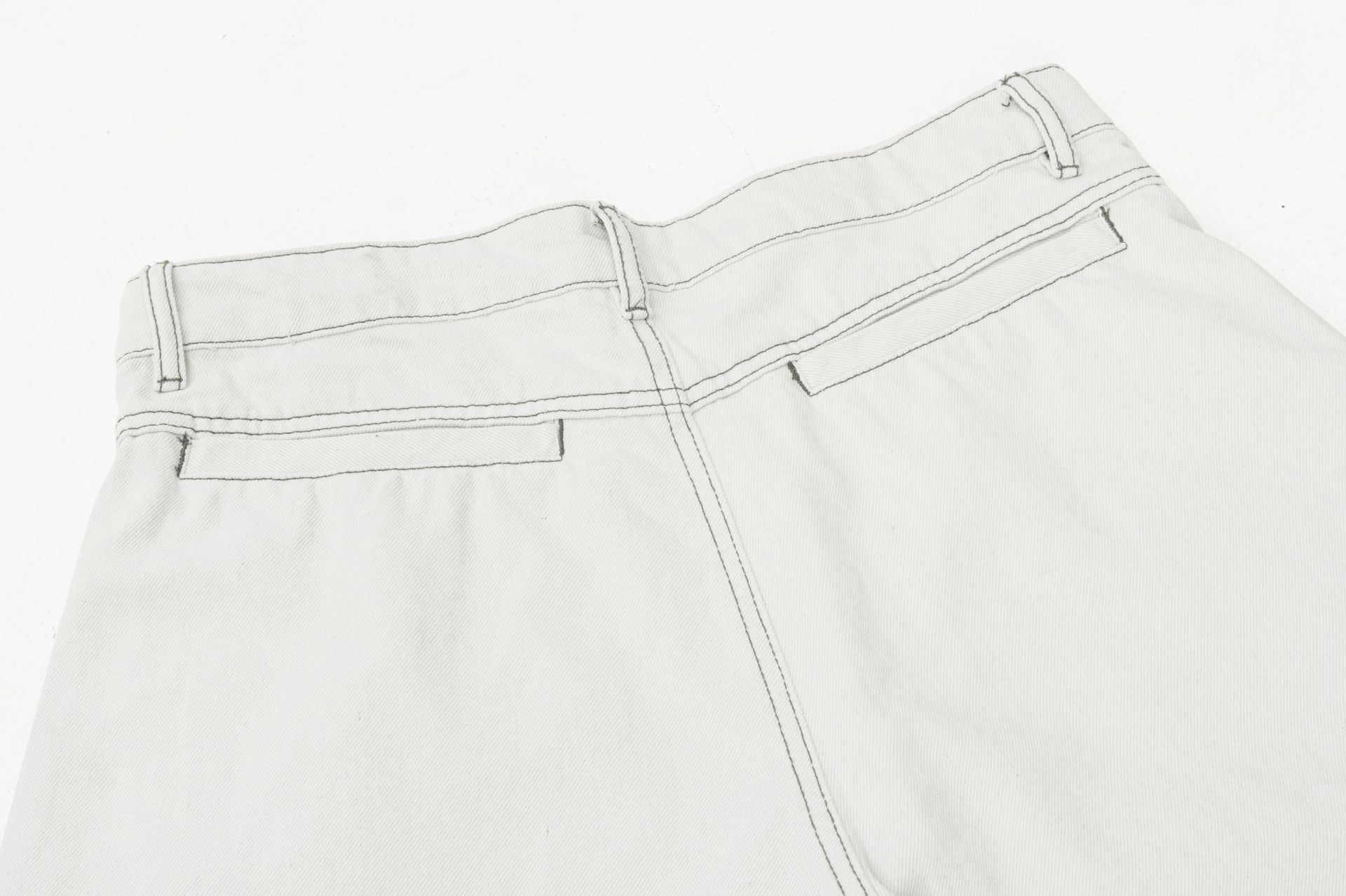 Street Style Retro White Denim Embroidered Deconstructed Design Men's Loose Knife Cut Jeans