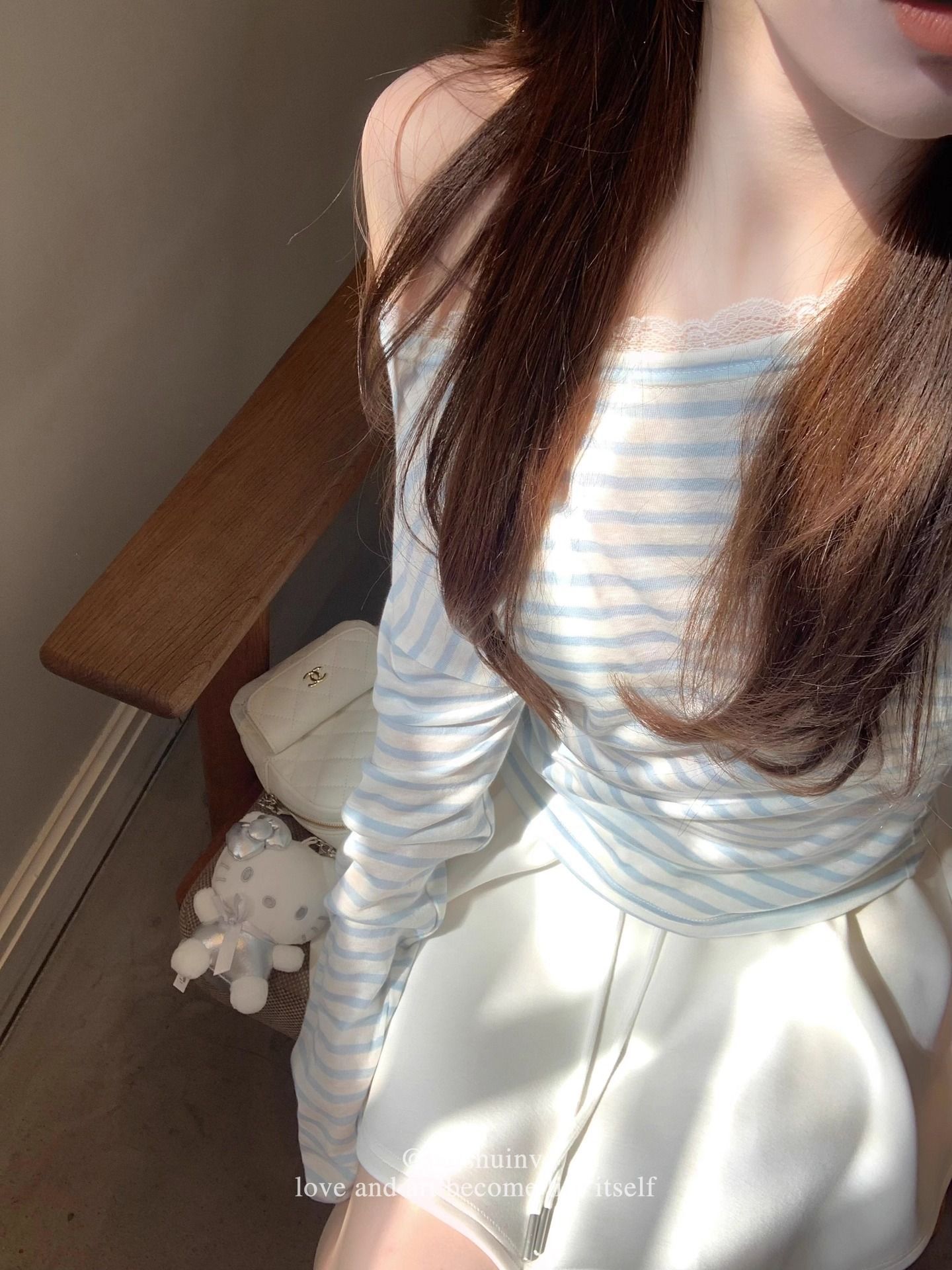 Chic Diagonal Neck Checkered Long Sleeve T-Shirt