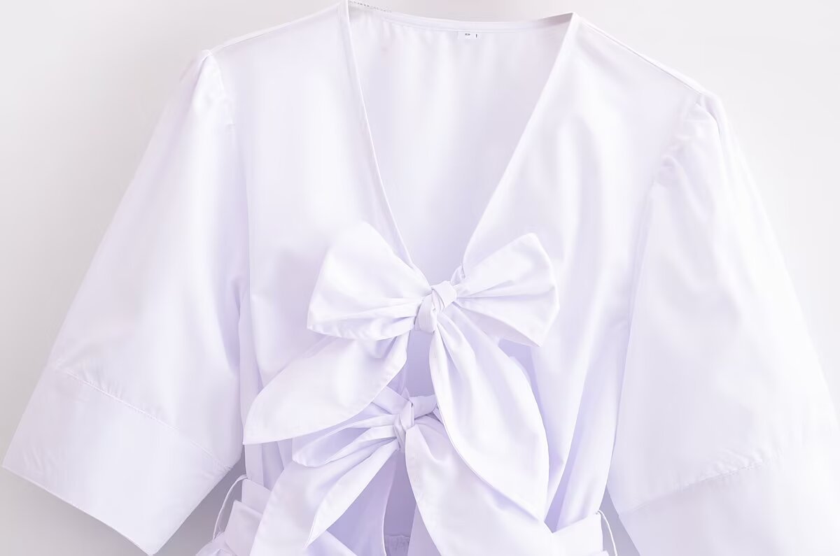 V-neck bow tie tied shirt top for women