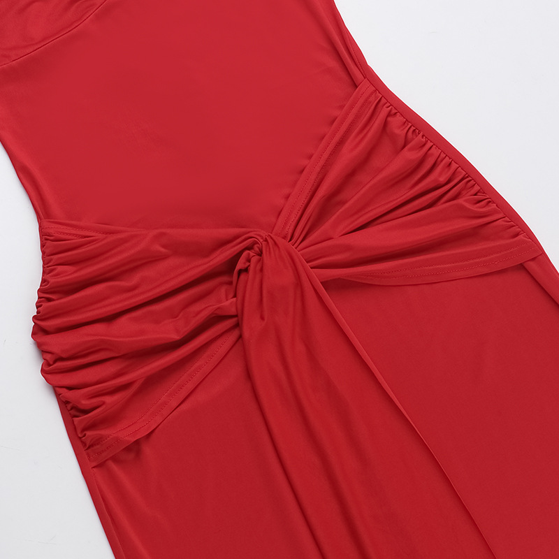 Circle strapless strap slimming and slimming dress