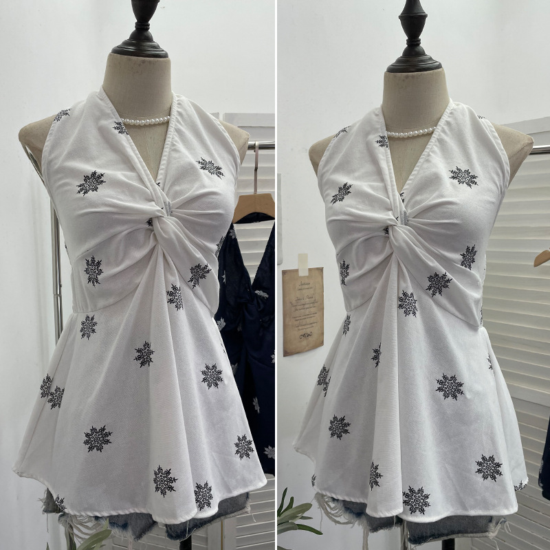 Ladies Slim Fit Polyester Knotted Plunge Resort Cami