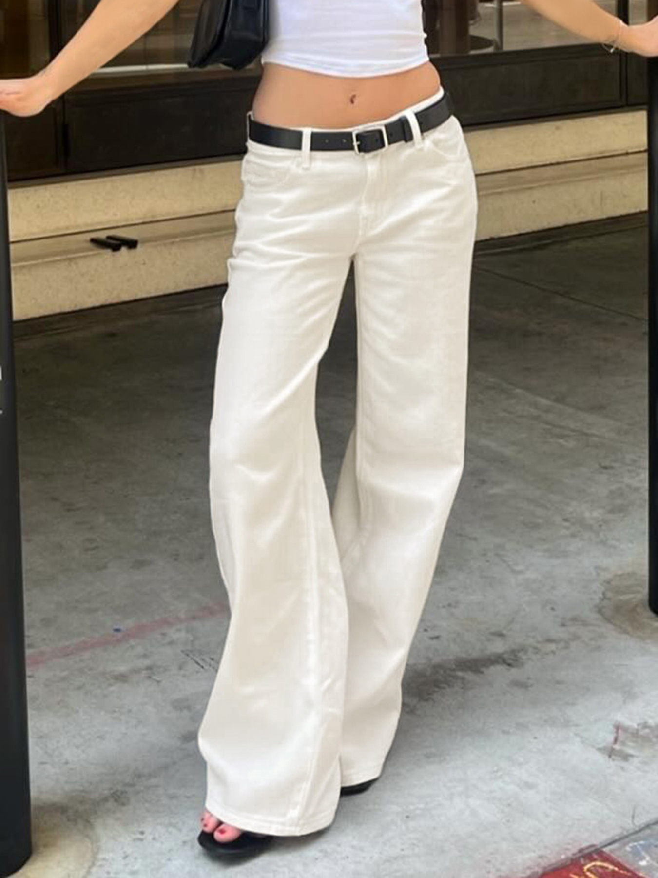 Solid color casual minimalist jeans