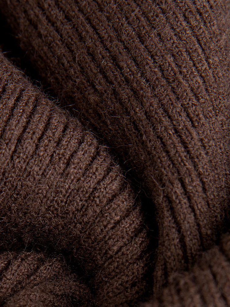 Wool Blend Fitted Crew Sweater