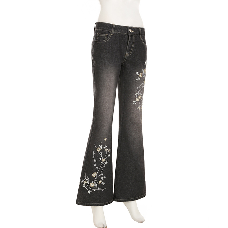 Plant flower embroidery slim fit and slimming flared jeans