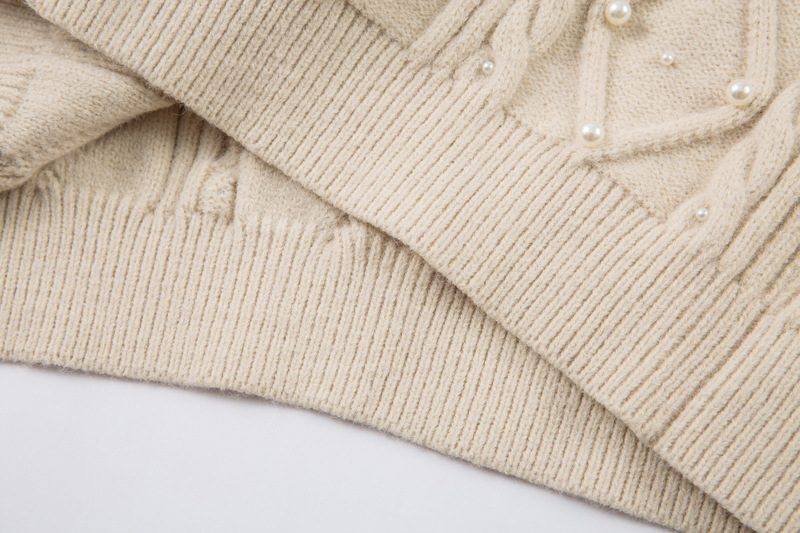 Urban Relaxed Fit Long Sleeve Plunge Neck Cardigan