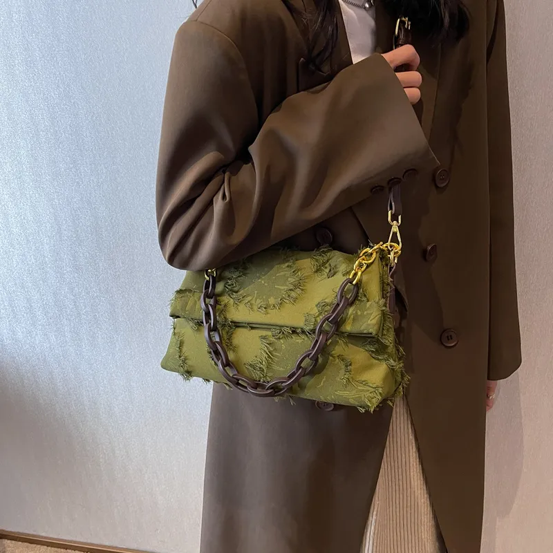 Canvas Crossbody Bags for Women New In Latest Trend Designer Chain Shoulder armpit Handbags Small Underarm Bag