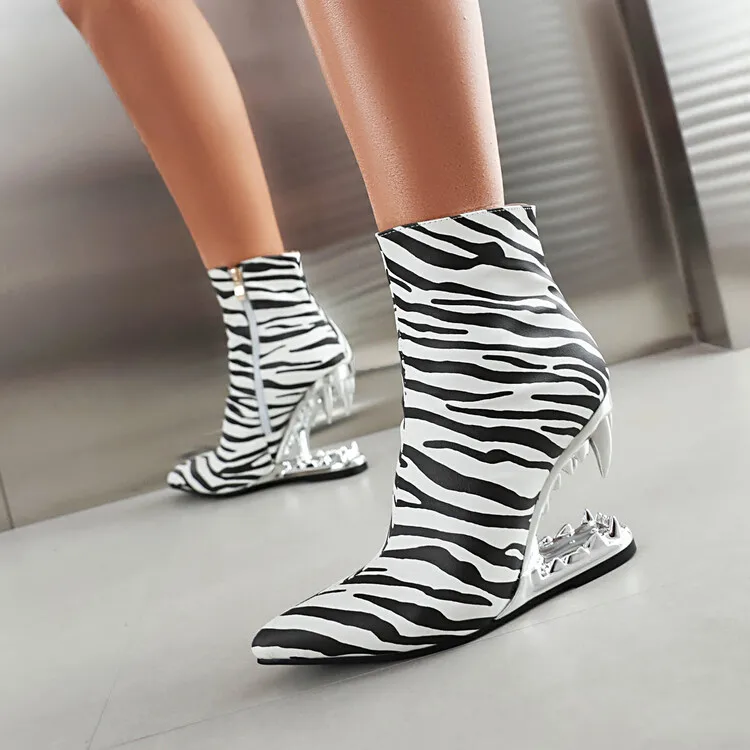 Hollow Out Tiger Tooth Shaped Heel Design Short Boots New Fashionable Leopard Print Zebra Zippered Women's Ankle Boot