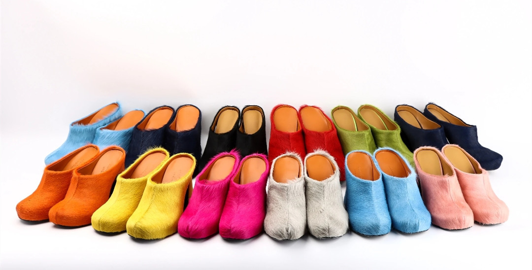 Round headed candy colored genuine leather horse hair with raised height inside casual lazy half slippers for women
