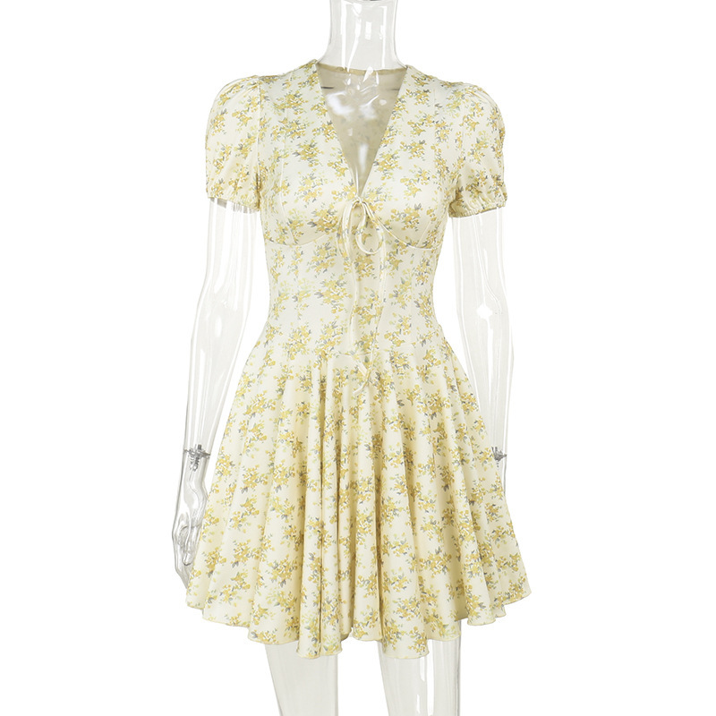 A-Line High Waist Short-Sleeve V Neck Botanical Dress