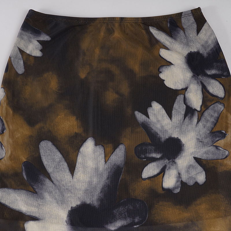 Patterned Form-Fitting Female Skirt