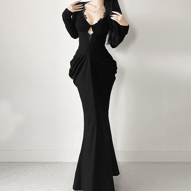 Plunging Neckline Long Sleeve Bodycon Dress