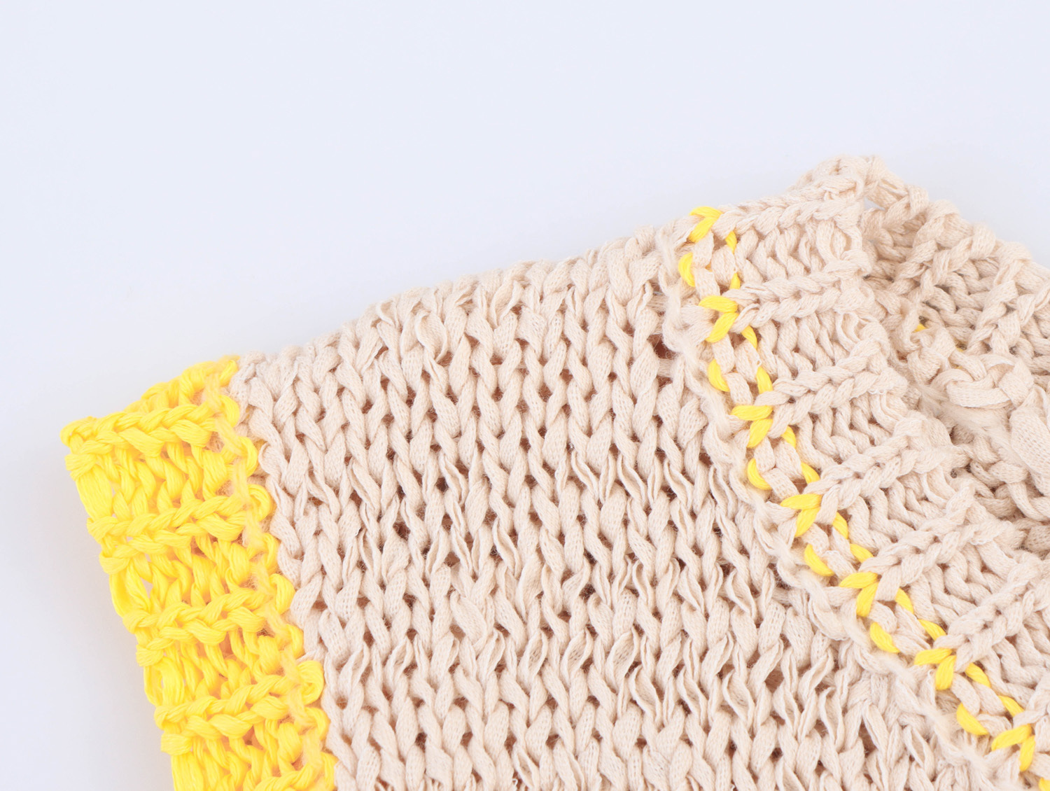 Crew Collar Contrast Trim Sweater Vest