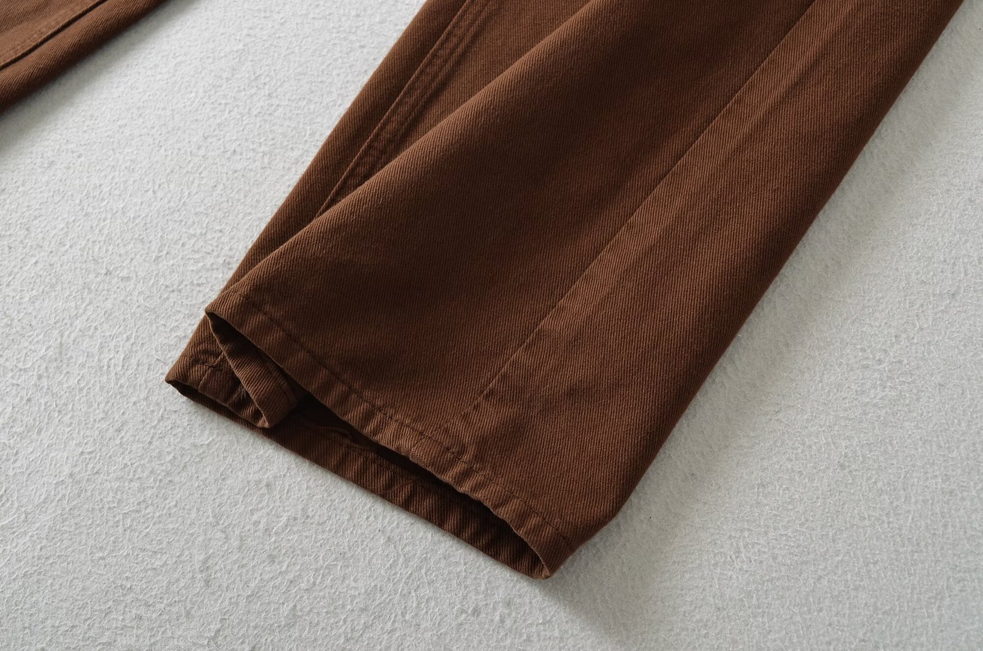 Loose high waisted wide leg mop jeans
