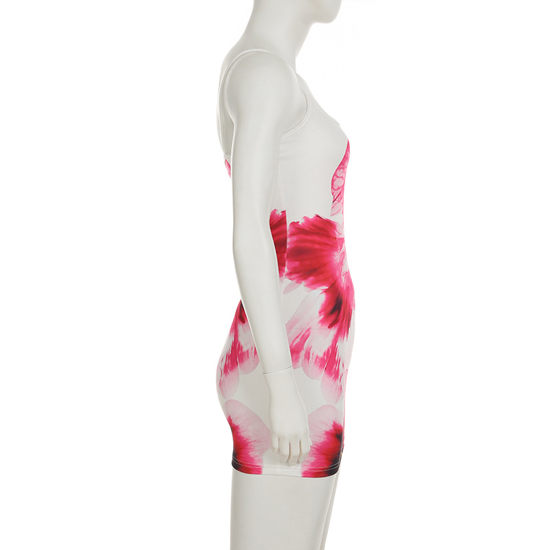 Romantic Floral Print Fitted Strapless Dress with Sexy Waistline and Bodycon Mini Skirt