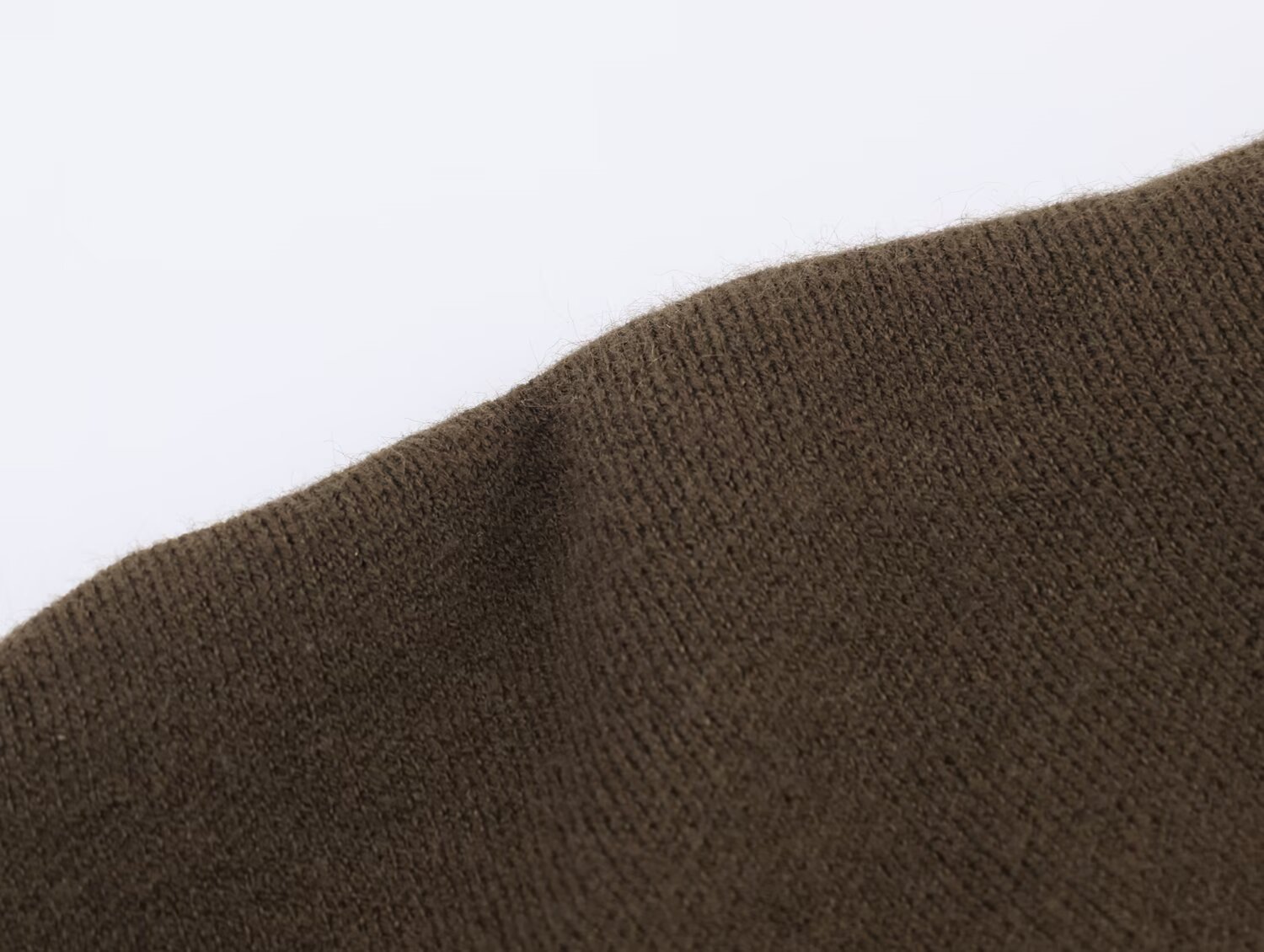 Polyester Plain Tiered Batwing Collarless Sweater