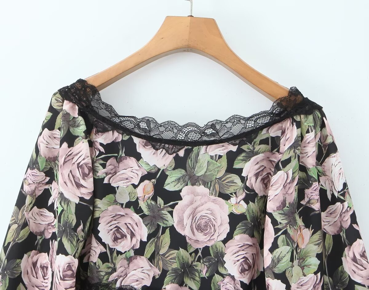 Full Sleeve Plunging Graphic Top