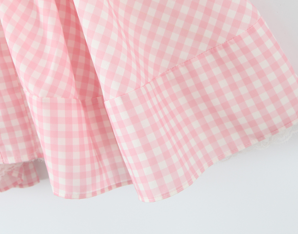 V-Cut Short-Sleeve Two-Tone Knot Detail Nipped-In Above-Knee Dress