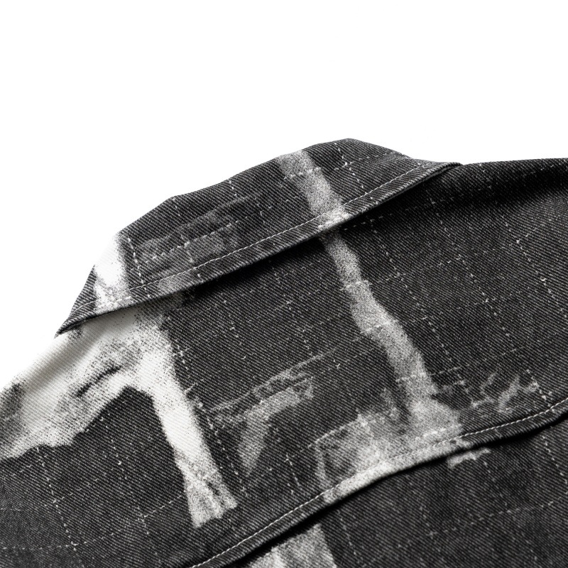 Fully printed washed collared shirt