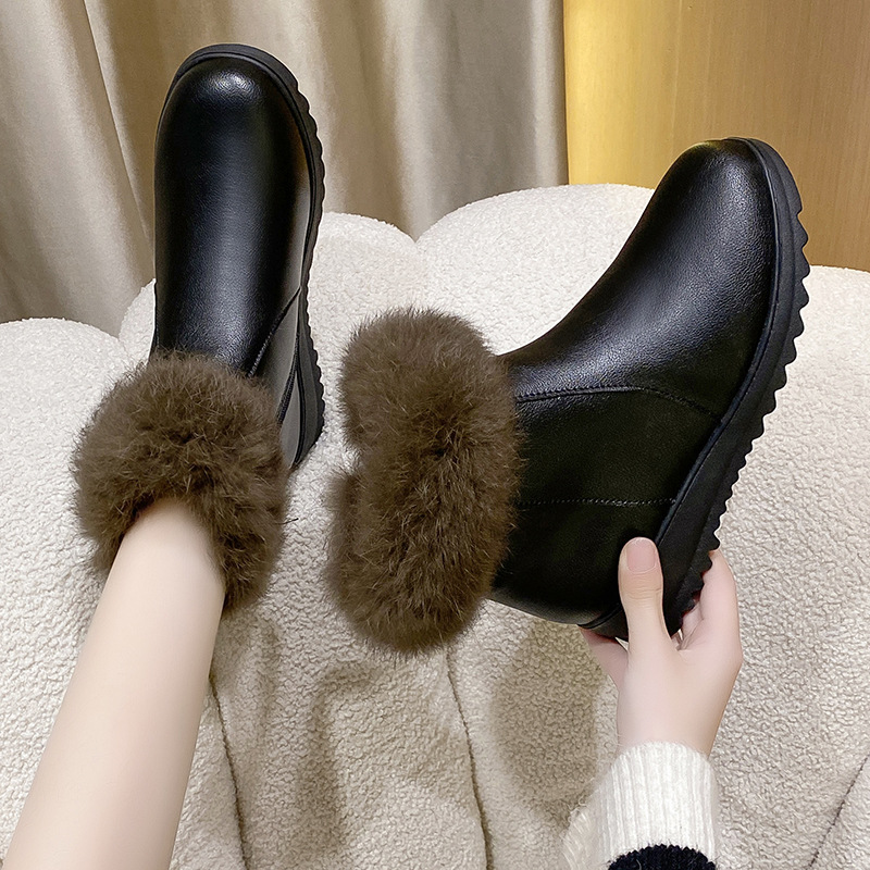 Thick and warm cotton shoes with added fleece, flat bottom and anti slip short tube bread shoes