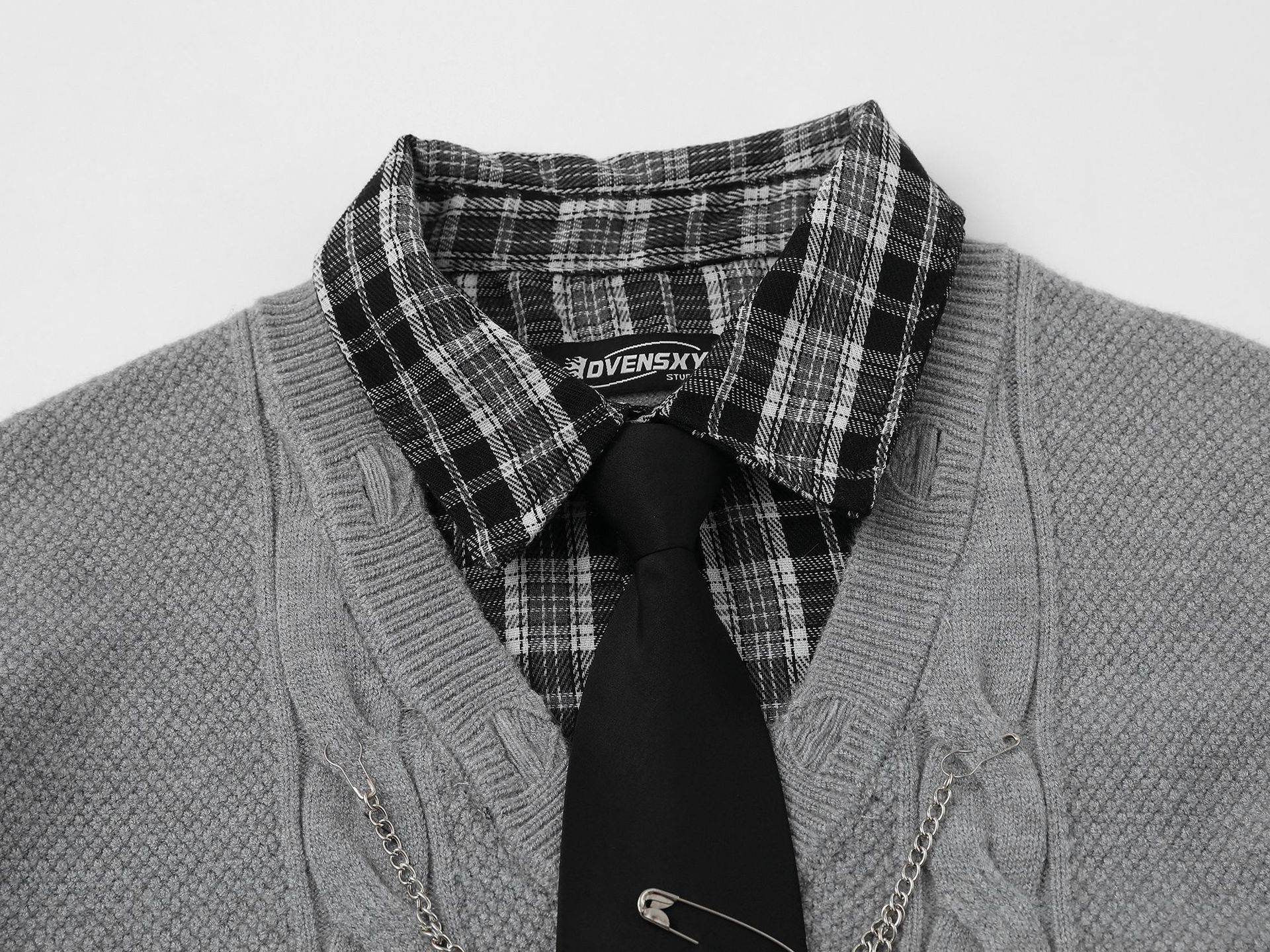 Casual College Style Metal Chain Detachable Tie Knit Sweater