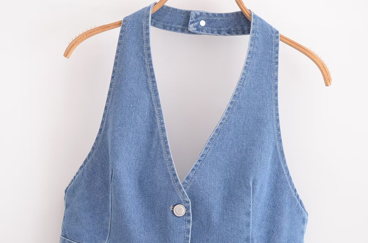 Solid Plunge Halter Tank
