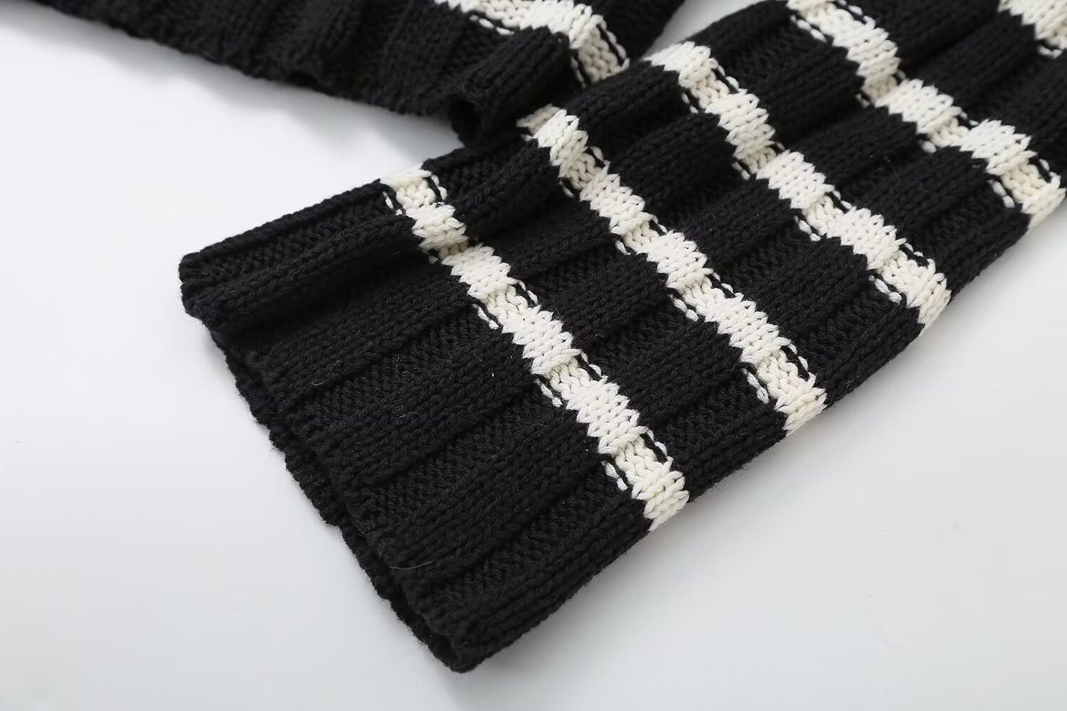 Slim Fit Long Sleeve Knit Stripe Cardigan