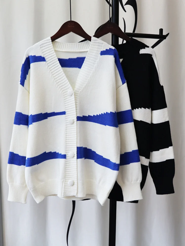 Ladies Curve Crew Collar Oversized Colorblock Cardigan