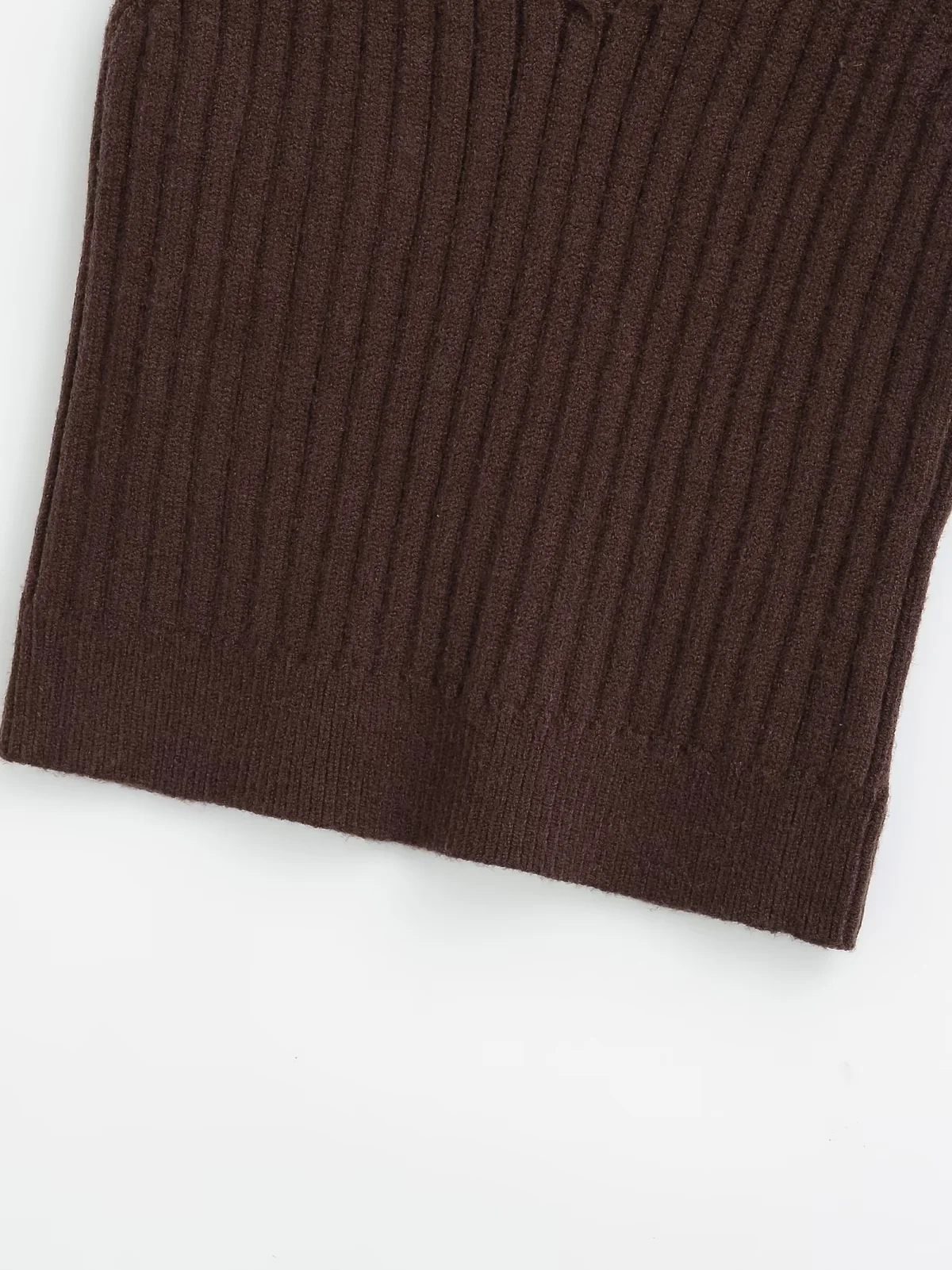 Slim Fit Short Sleeve Crew Knit Vest
