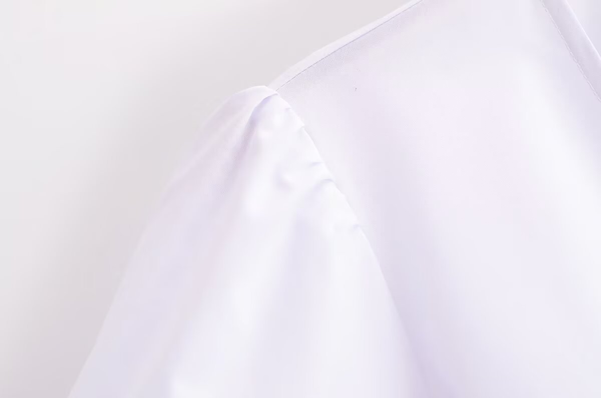 V-neck bow tie tied shirt top for women