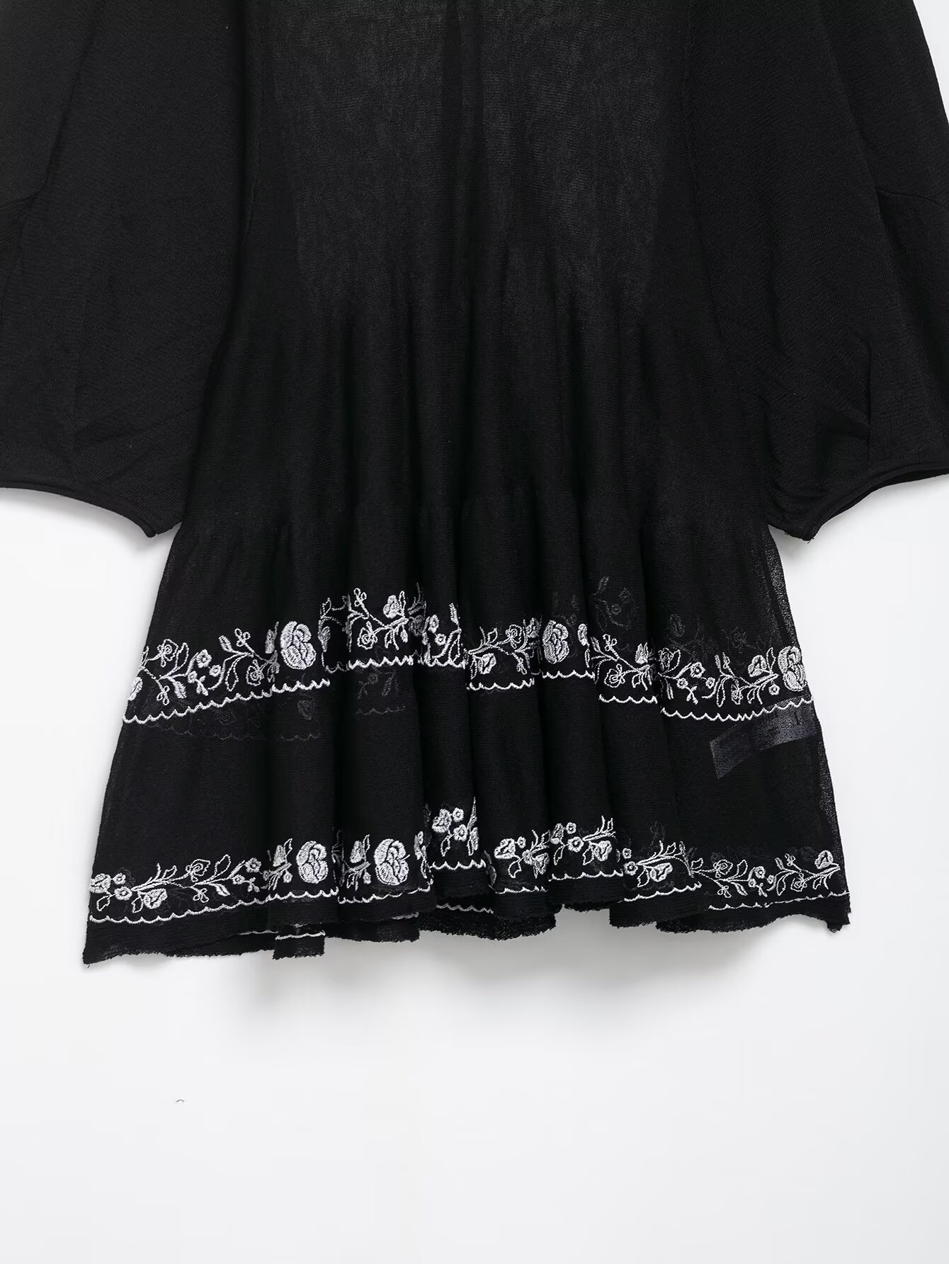 Women's Fashion Casual Embroidered Fine Knit Long Shirt