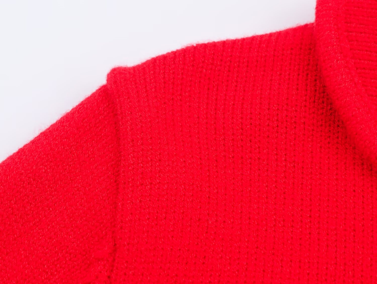 Plain Peter Pan Neck Button-Front Full Sleeve Sweater