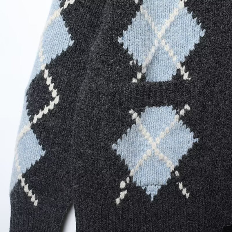 Streetwear Plunge Argyle Bomber